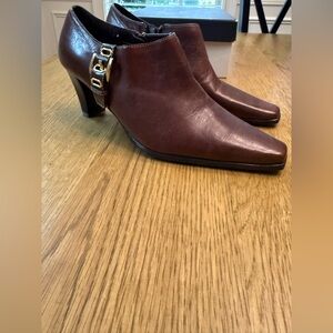 Liz Claiborne Flex Moremi Chestnut Nappa Leather Heeled Bootie Size 7M